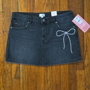 Mills Millie Bobby Brown Denim Rhinestones Mini Skirt In Size 10